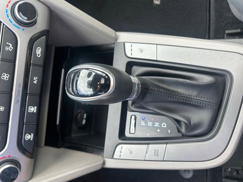 Used 2018 Hyundai Elantra Value Edition w/ Cargo Package image 20