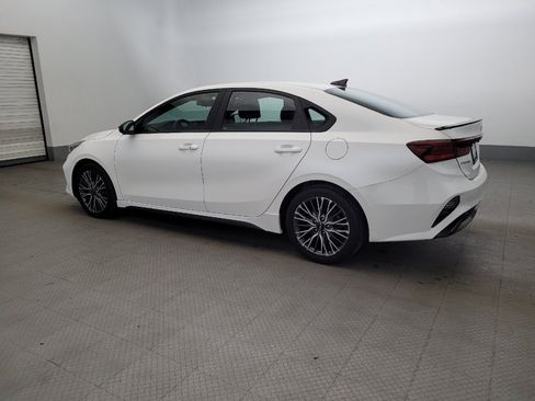 Used 2022 Kia Forte GT-Line w/ GT-Line Technology Package FWD image 3