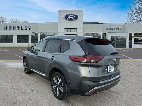 Used 2022 Nissan Rogue SL w/ SL Premium Package image 5