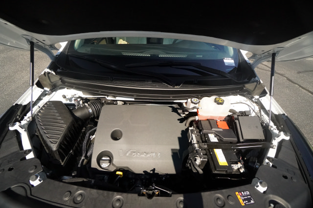 Used 2024 Buick Enclave Essence FWD image 9
