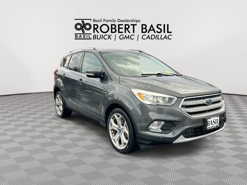 Used 2019 Ford Escape Titanium AWD/4WD image 2
