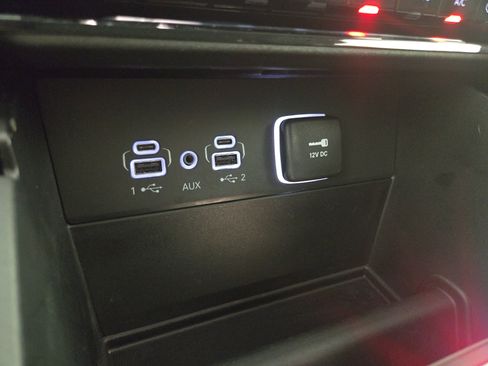 Certified 2023 Jeep Grand Cherokee L Laredo image 27