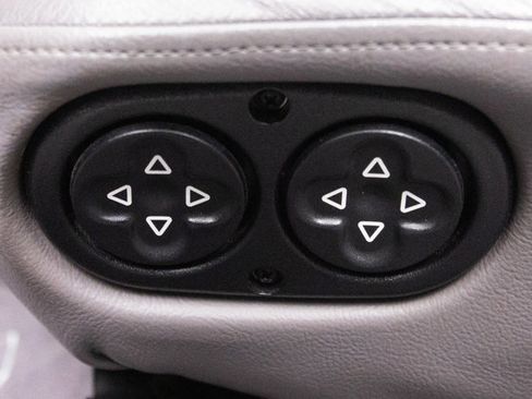 Used 1997 Porsche 911 Carrera S image 13