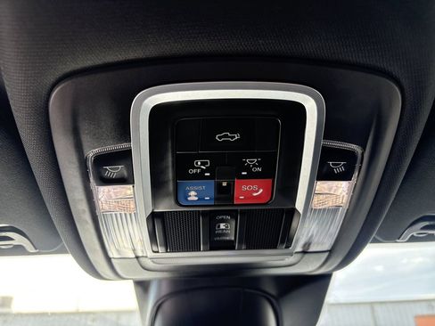 Used 2020 RAM 2500 Limited image 24