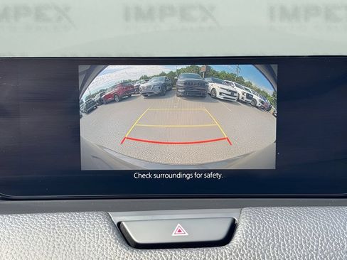 Used 2024 MAZDA CX-90 Plug-In Hybrid w/ Preferred AWD/4WD image 19