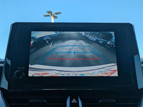 Used 2023 Toyota Corolla LE image 17