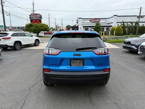 Used 2023 Jeep Cherokee Altitude Lux image 6