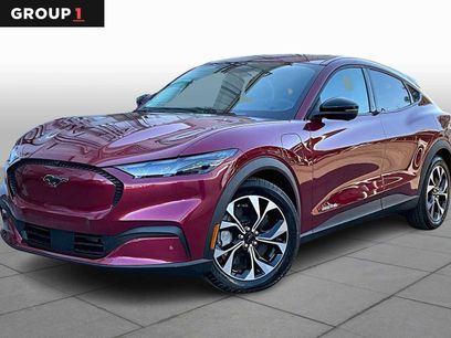 Used 2025 Ford Mustang Mach-E Select w/ Comfort Package Lite