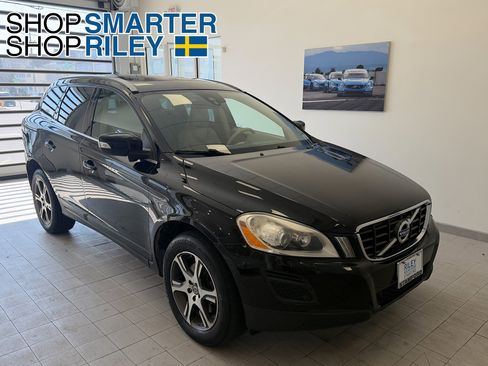 Used 2012 Volvo XC60 T6 image 1