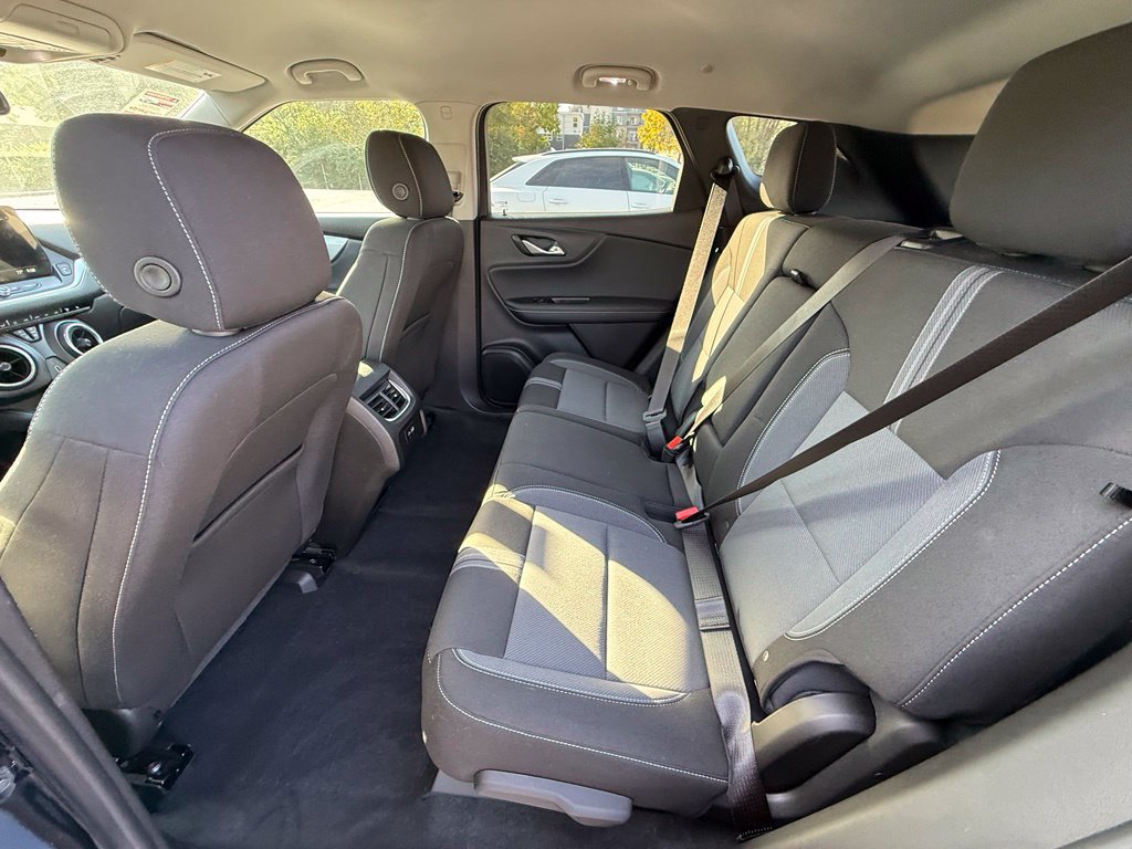 Used 2024 Chevrolet Blazer LT w/ Convenience Package FWD image 28