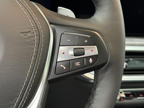 New 2026 BMW X5 xDrive50e image 32