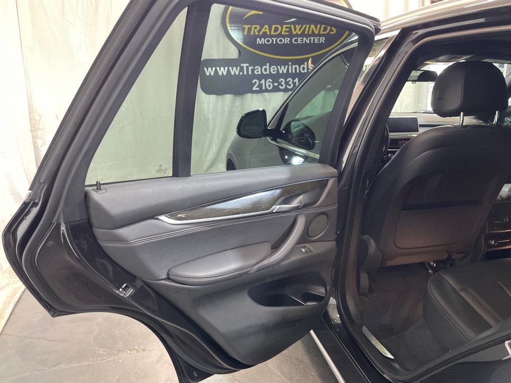 Used 2018 BMW X5 xDrive35i w/ Driving Assistance Package AWD/4WD image 28