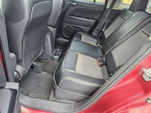 Used 2013 Jeep Patriot Latitude w/ Freedom Edition Pkg AWD/4WD image 17