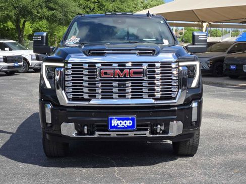 Certified 2025 GMC Sierra 3500 Denali w/ Denali Reserve Package AWD/4WD image 2