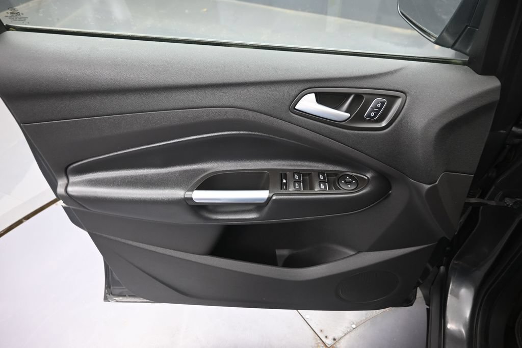 Used 2019 Ford Escape SE AWD/4WD image 22