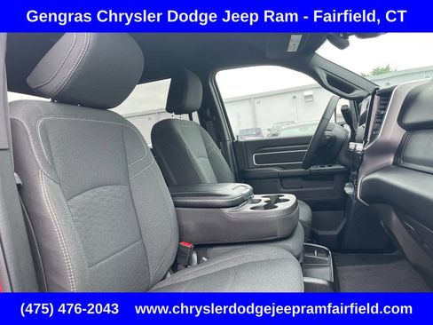 Certified 2026 RAM 2500 Big Horn AWD/4WD image 17