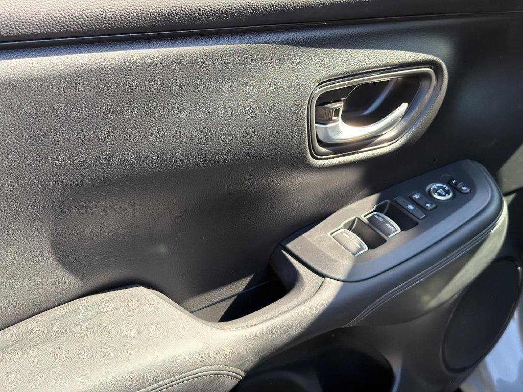 Used 2026 Honda HR-V EX-L image 19