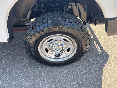 Used 2020 Ford F250 XL w/ XL Value Package AWD/4WD image 15