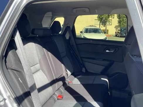 New 2025 Nissan Rogue SV image 19