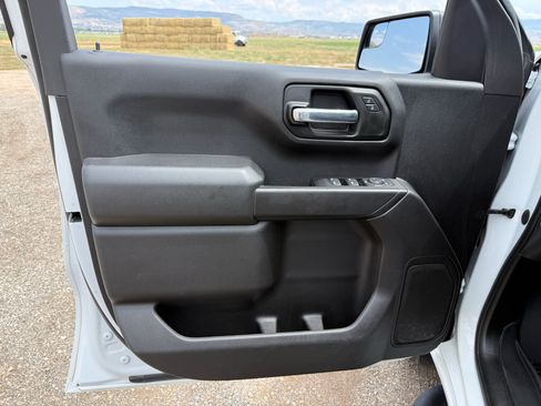 Used 2022 GMC Sierra 1500 Pro w/ Fleet Convenience Package AWD/4WD image 12