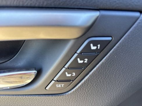 Used 2019 Lexus RX 350L 350L image 21