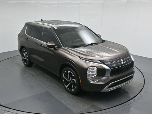 Used 2022 Mitsubishi Outlander SEL image 39