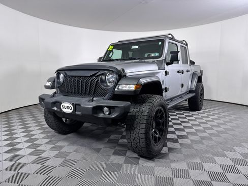 Used 2020 Jeep Gladiator Sport w/ Quick Order Package 24S AWD/4WD image 16
