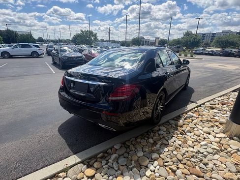 Used 2020 Mercedes-Benz E 450 4MATIC Sedan image 6