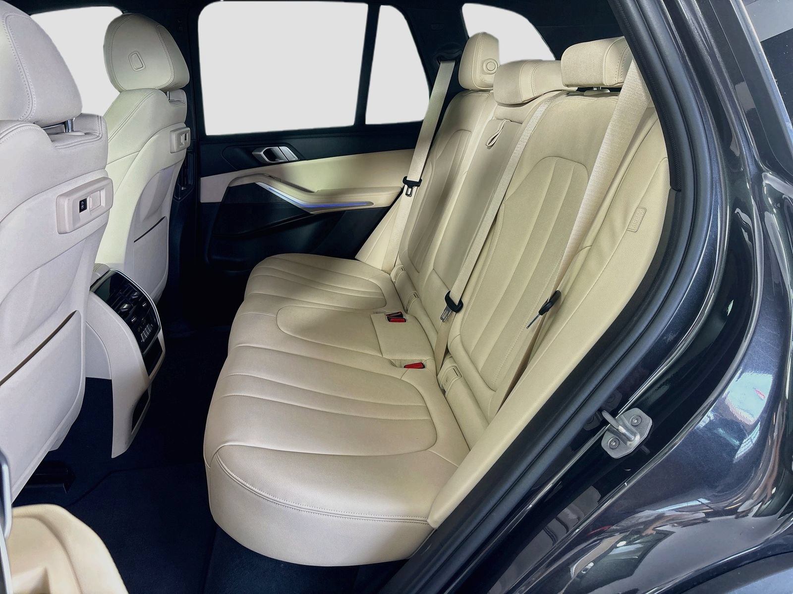 Used 2020 BMW X5 xDrive40i w/ Premium Package AWD/4WD image 25