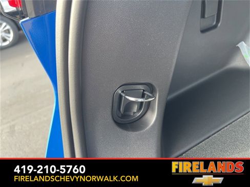 New 2026 Chevrolet Equinox EV LT image 50