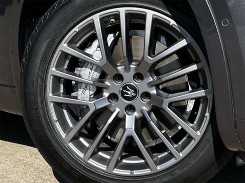 Used 2024 Maserati Grecale GT image 28