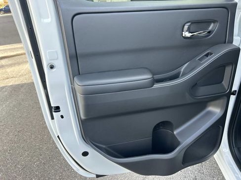 New 2026 Nissan Frontier SV w/ All-Weather Content Package AWD/4WD image 20