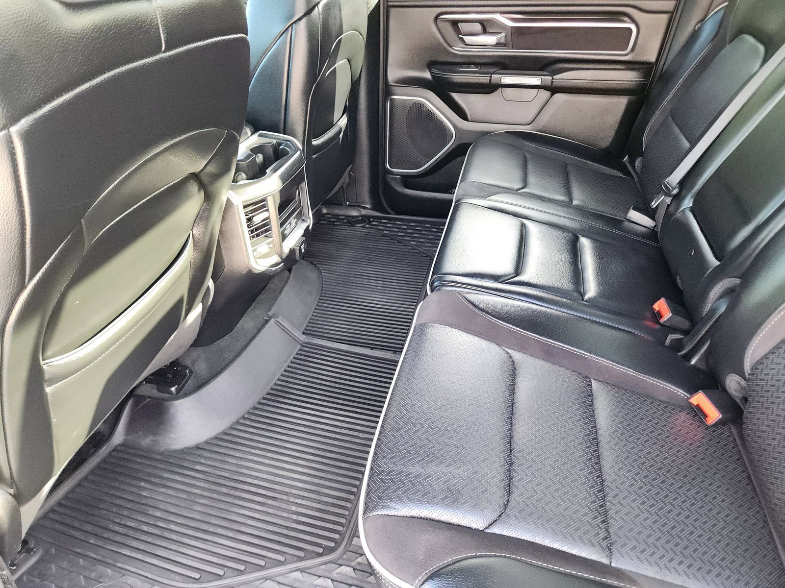 Used 2022 RAM 1500 Laramie w/ Sport Appearance Package RWD image 33