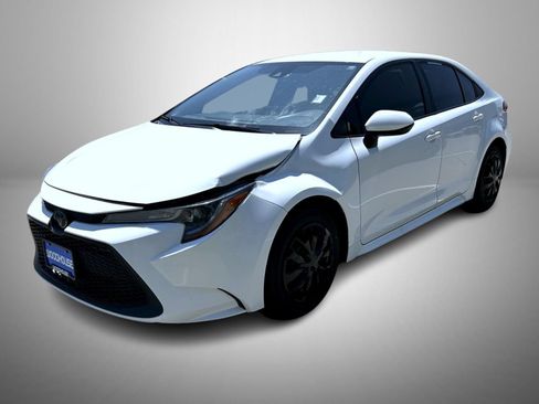 Used 2020 Toyota Corolla LE FWD image 1