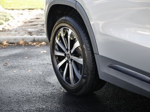 Used 2021 Mercedes-Benz GLA 250 4MATIC image 5