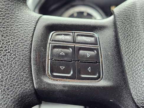 Used 2014 RAM 1500 Tradesman AWD/4WD image 22
