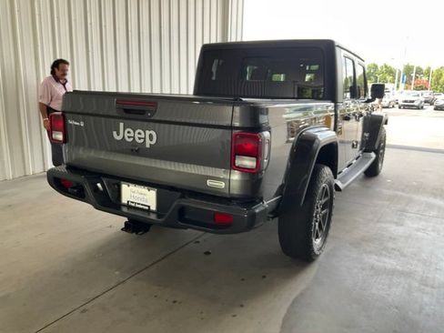 Used 2021 Jeep Gladiator Overland w/ Popular Equipment Package AWD/4WD image 20