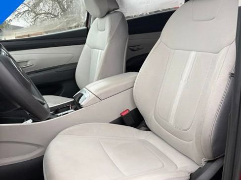 Used 2025 Hyundai Tucson SEL AWD/4WD image 12