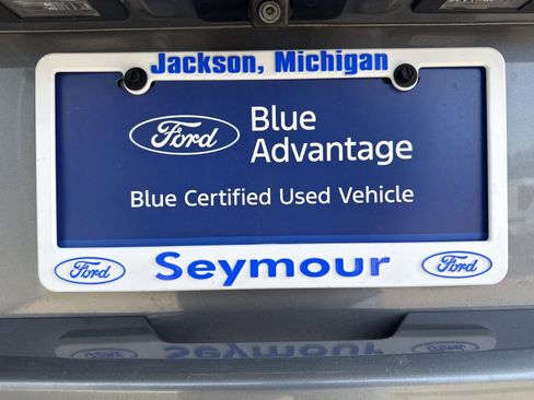 Used 2019 Chevrolet Suburban LT AWD/4WD image 16