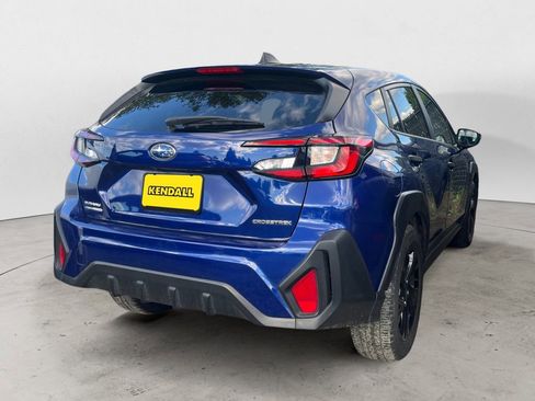 Used 2025 Subaru Crosstrek 2.0i AWD/4WD image 4