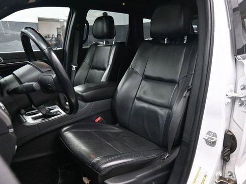 Used 2020 Jeep Grand Cherokee Limited w/ Luxury Group II AWD/4WD image 19
