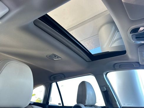 Certified 2023 Subaru Outback Limited image 18