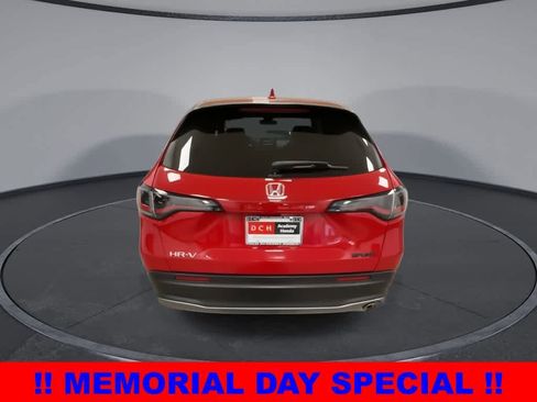 Used 2024 Honda HR-V Sport image 7