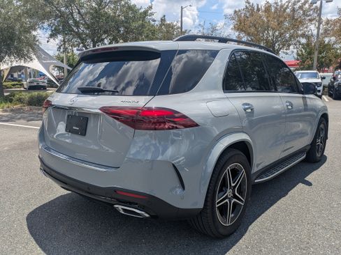 Used 2024 Mercedes-Benz GLE 350 4MATIC image 3