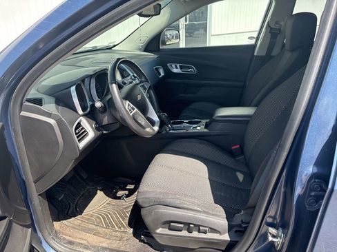 Used 2016 Chevrolet Equinox LT w/ Convenience Package AWD/4WD image 2