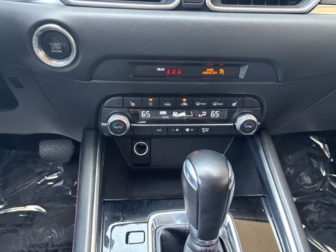 Used 2024 MAZDA CX-5 Carbon Edition AWD/4WD image 19