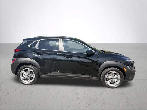 Used 2022 Hyundai Kona SEL AWD/4WD image 2