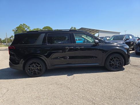 New 2026 Kia Carnival SX Prestige image 9