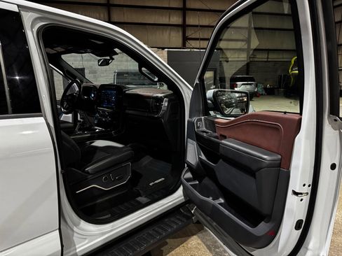 Used 2022 Ford F150 Lariat w/ Equipment Group 502A High image 25