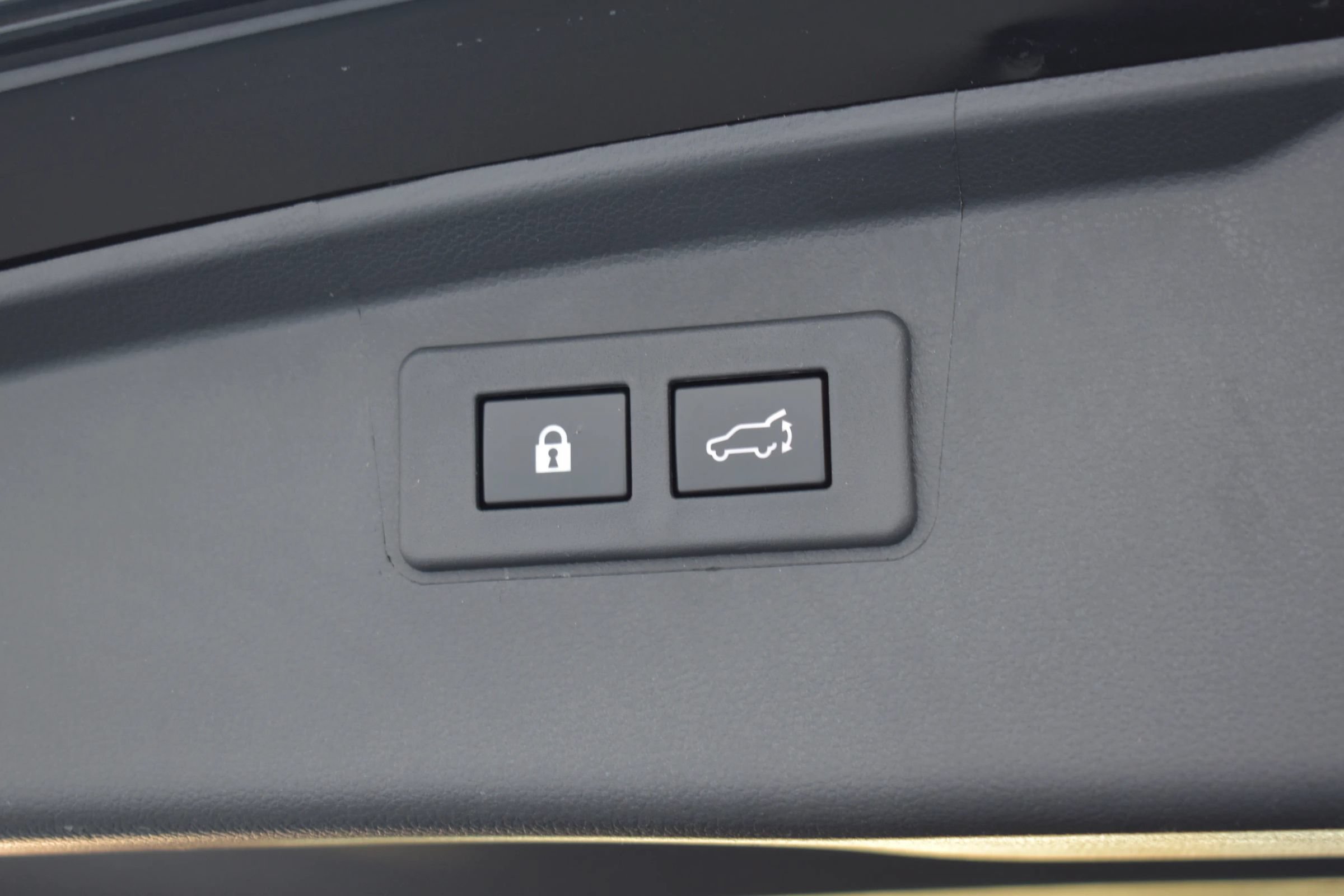 Used 2025 Subaru Outback Onyx Edition XT AWD/4WD image 32